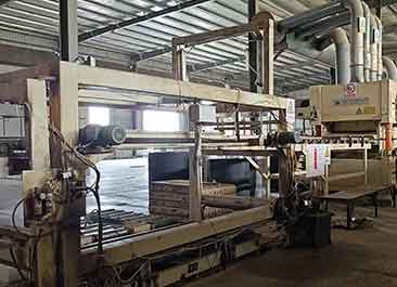 山东菏泽木业公司密度板生产线多层压机清洗工程结束